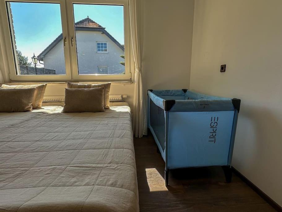 Benedenappartement In Met Uitzicht En Balkon * Winterberg